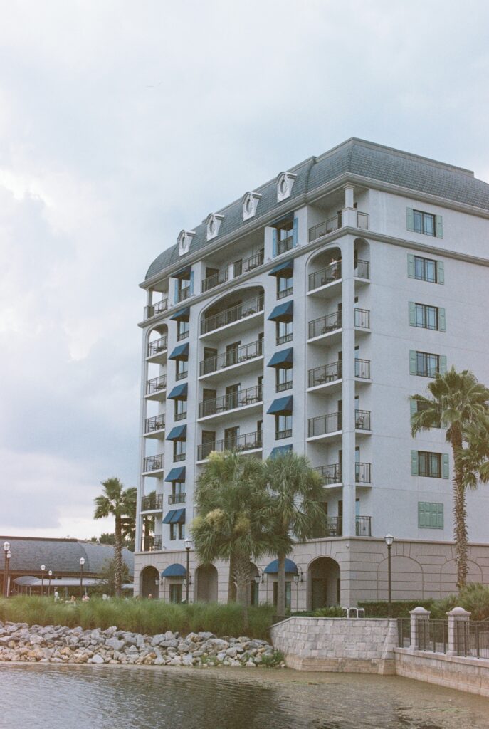 Riviera Resort 