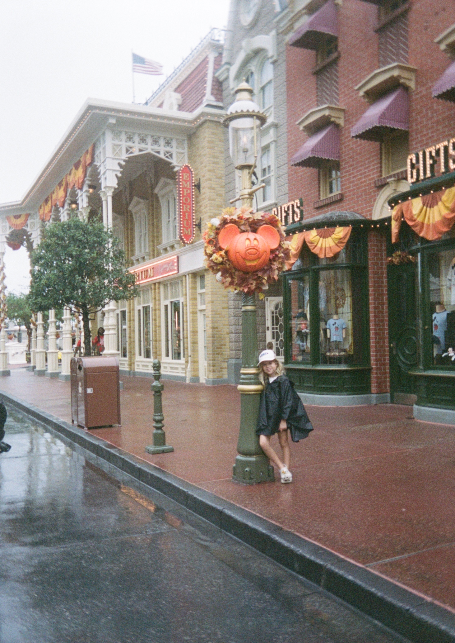Disney during hurricane, Disney World and hurricanes, Walt Disney World hurricane, Disney World hurricane policy, Disney World hurricane season
